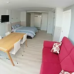 דירה Modern & Stylish Loft With Breathtaking Views Free Wifi - Close To The Sea *