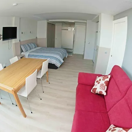 Apartment Modern & Stylish Loft With Breathtaking Views Free Wifi - Close To The Sea *